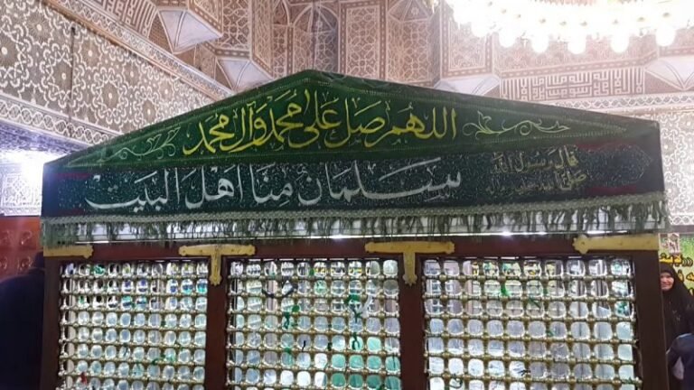 “سلمان منّا أهل البيت”… تعرّفوا إلى ضريح سلمان الفارسي في العراق
