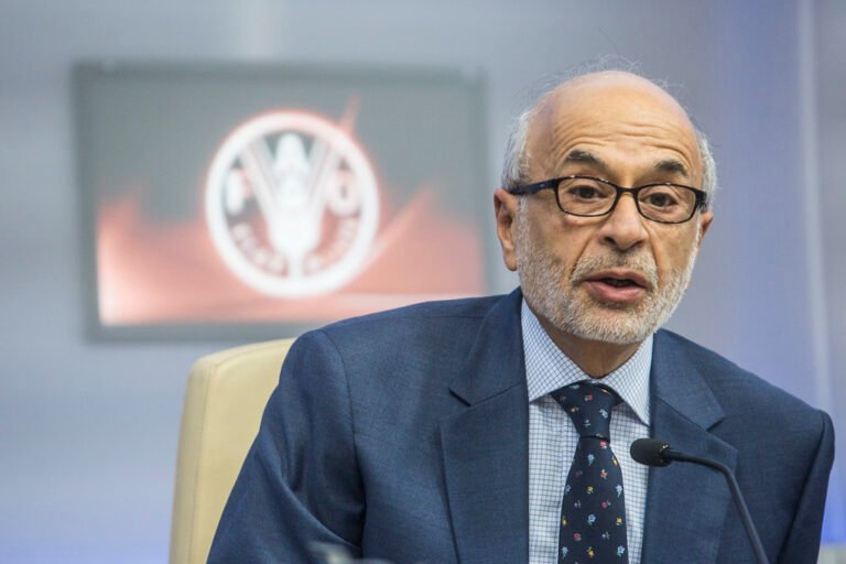 أكرم شهيب… أدوار محورية وحضور في النيابة والوزارة أكرم شهيب... أدوار محورية وحضور في النيابة والوزارة