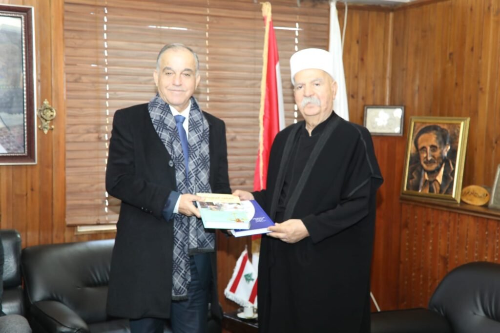 المدعي العام المالي يزور مؤسسة العرفان التوحيدية