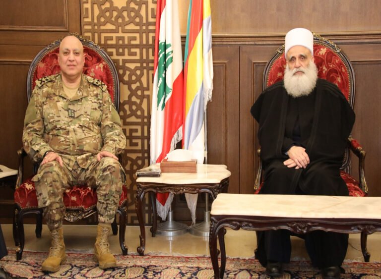 رئيس أركان الجيش اللبناني في دار الطائفة الدرزية رئيس أركان الجيش اللبناني في دار الطائفة الدرزية