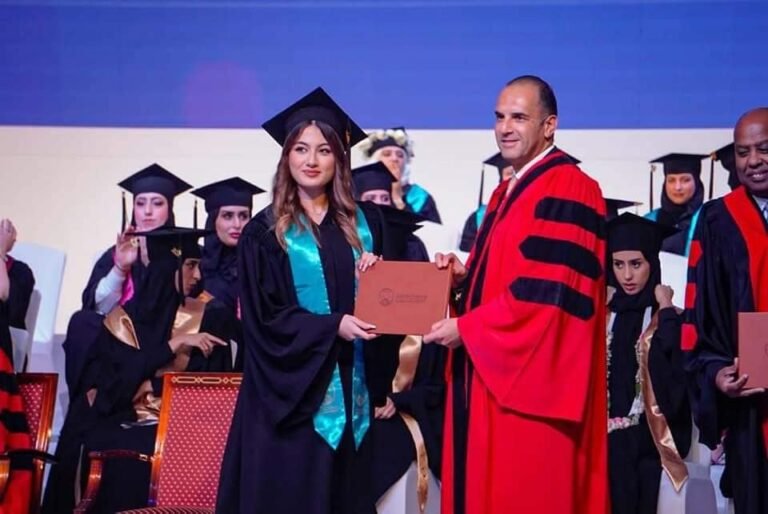 سَلَام جمال "إعلامية بامتياز" من جامعة عجمان