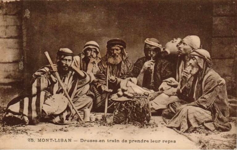 صورة لدروز جبل لبنان سنة ١٩٢٣