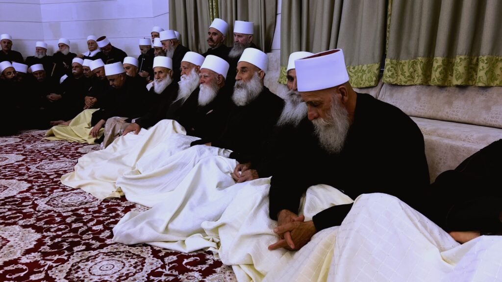 بالصور: الآلاف شاركوا بالزيارة السنوية لمقام النبي شعيب في حطين