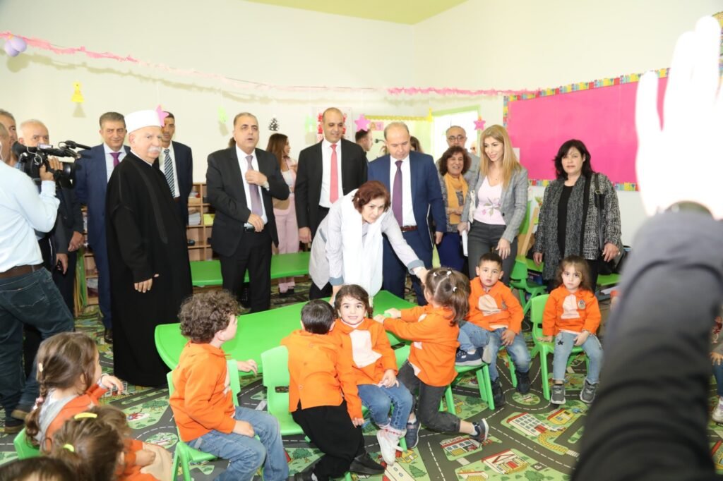 مدير الصندوق الوطني للضمان الإجتماعي في مدارس العرفان التوحيدية