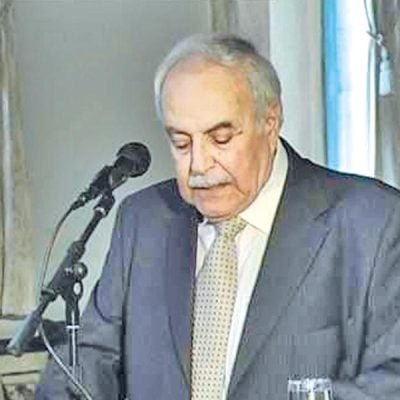 الدكتور سامي مكارم.. علّامة الدروز الكبير المفكر والاكاديمي الدكتور سامي مكارم