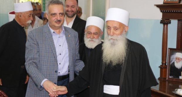 أرسلان ينعى المرجع الروحي الشيخ أبو مسعود هاني جابر: نخسر علماً من أعلام التوحيد وأعيانه أرسلان ينعي المرجع الروحي الشيخ أبو مسعود هاني جابر: نخسر علماً من أعلام التوحيد وأعيانه