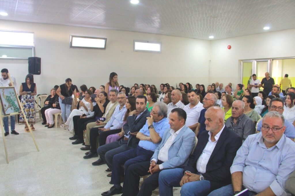 "هدية العاصفة"... كتاب جديد للشيخة جميلة الأحمدية